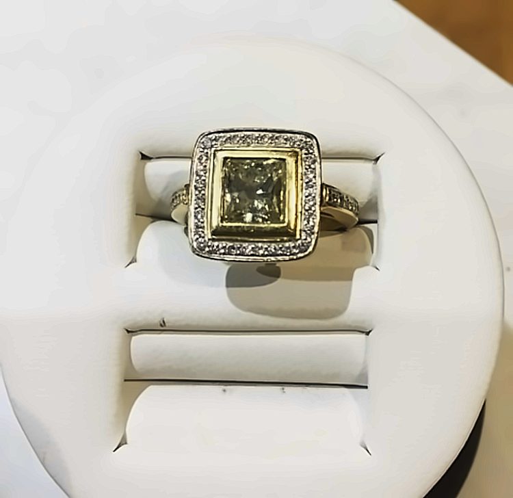 Yellow Gold, Fancy Yellow Diamond Dress Ring Gardiner Brothers