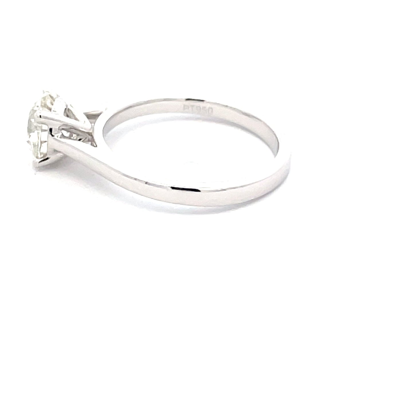 ROUND BRILLIANT CUT DIAMOND SOLITAIRE RING - 1.21CTS Gardiner Brothers