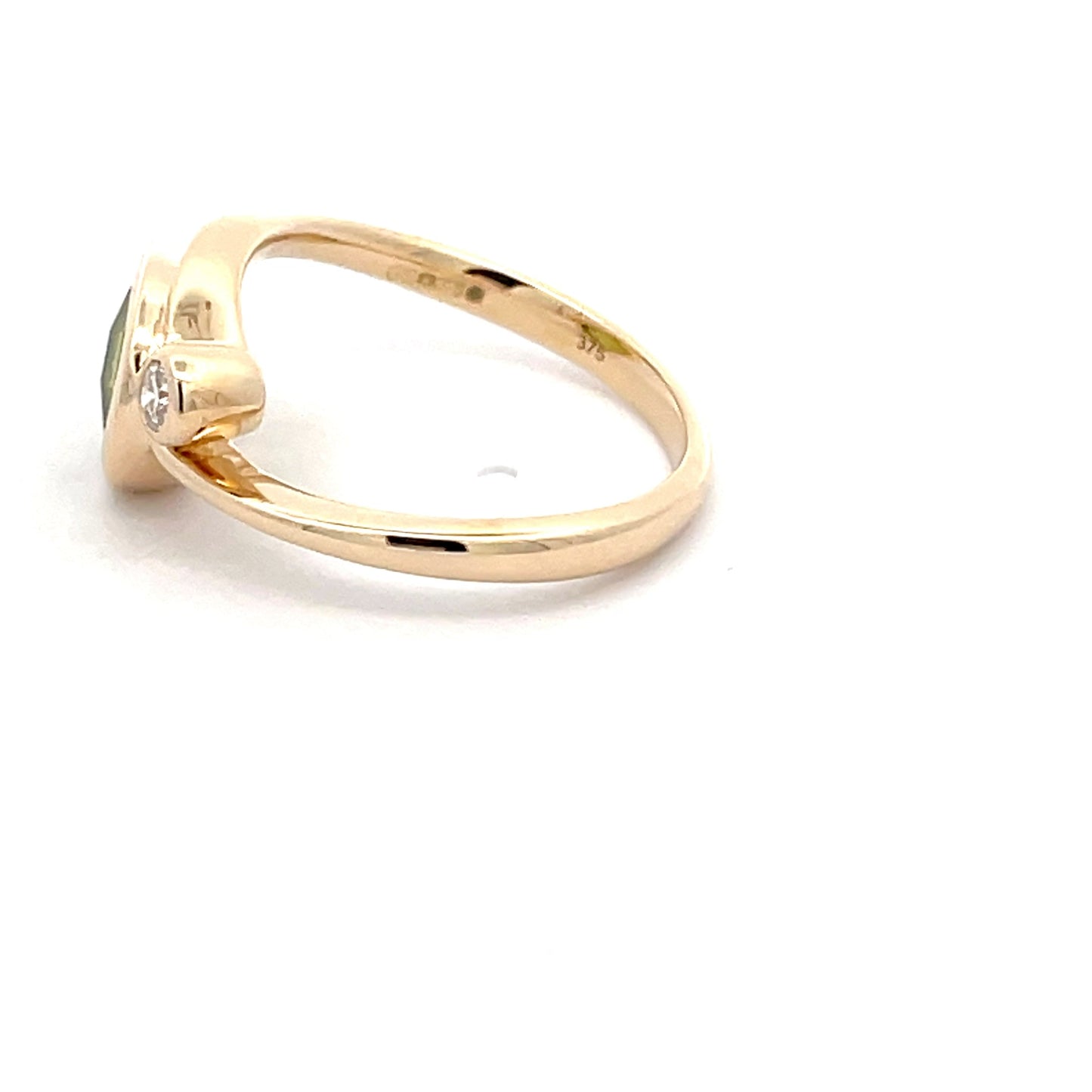 Yellow Gold Diamond & Peridot Cross Over Ring Gardiner Brothers