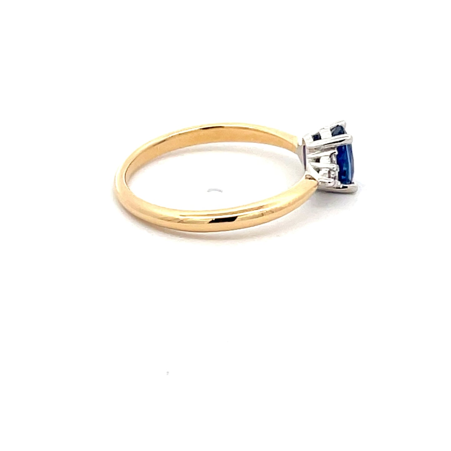 Sapphire and Round brilliant Cut Diamond Ring Gardiner Brothers