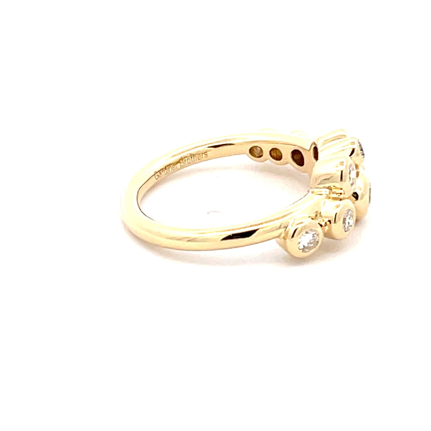 round brilliant cut diamond bubble style ring Gardiner Brothers