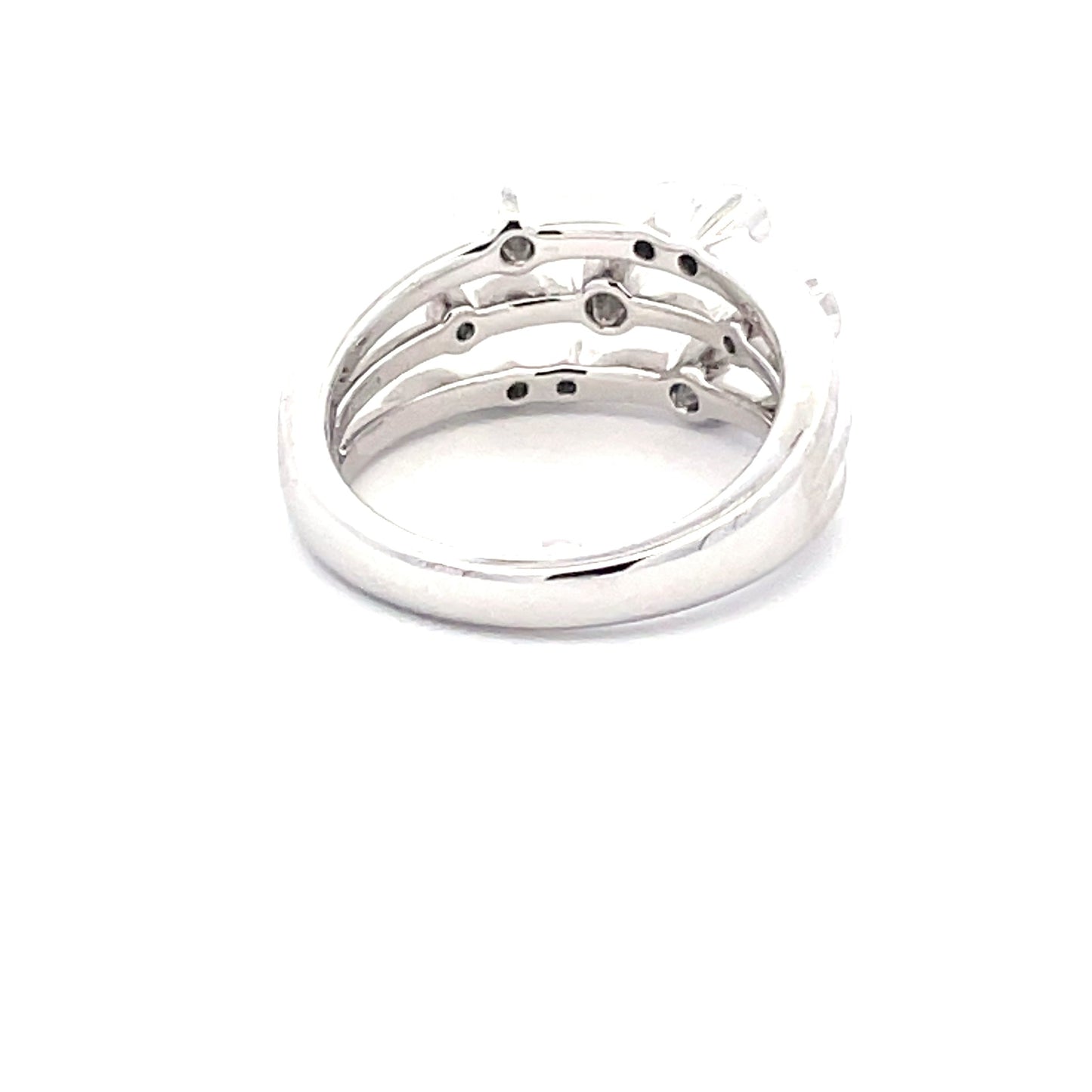 DIAMOND BUBBLE STYLE RING Gardiner Brothers
