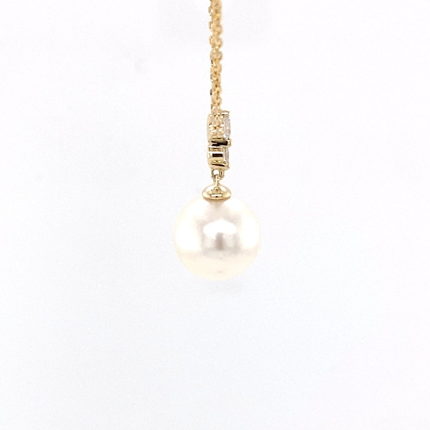 Akoya pearl and round brilliant cut diamond drop pendant Gardiner Brothers