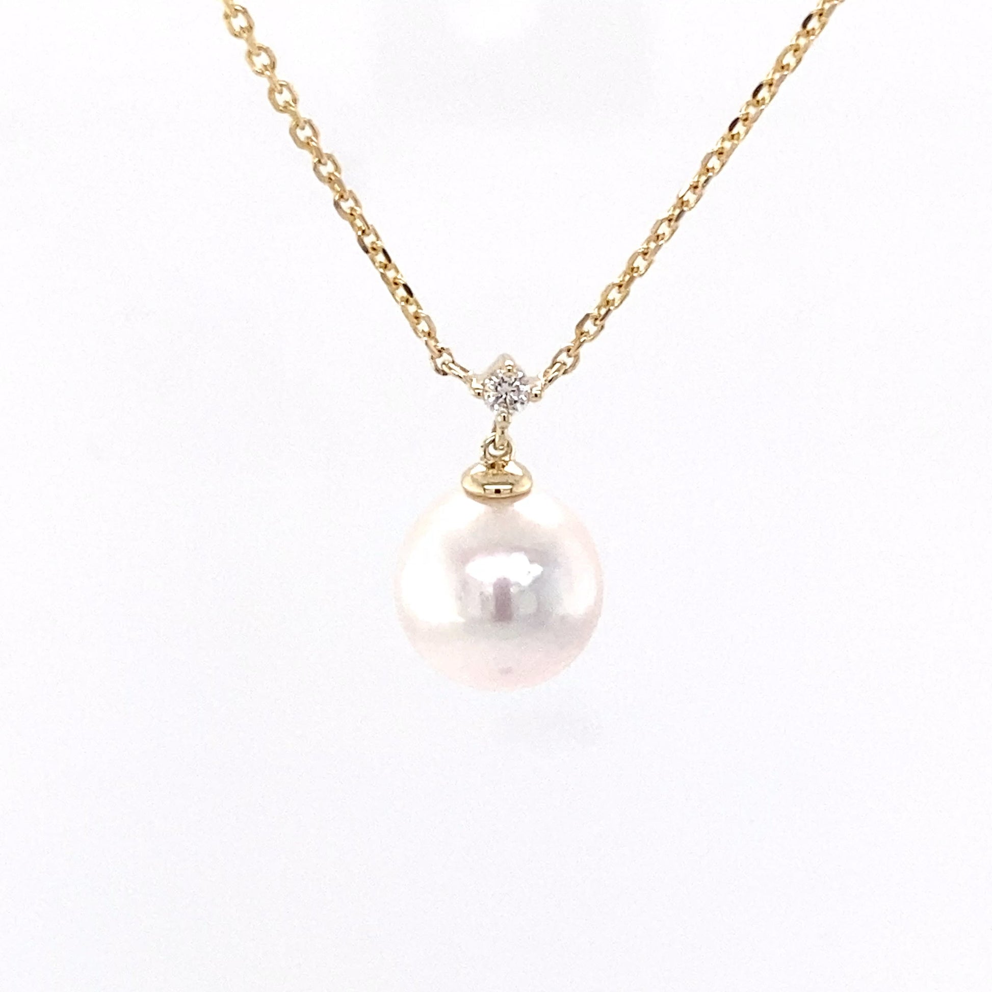 Akoya Pearl and single round brilliant cut diamond drop style pendant Gardiner Brothers