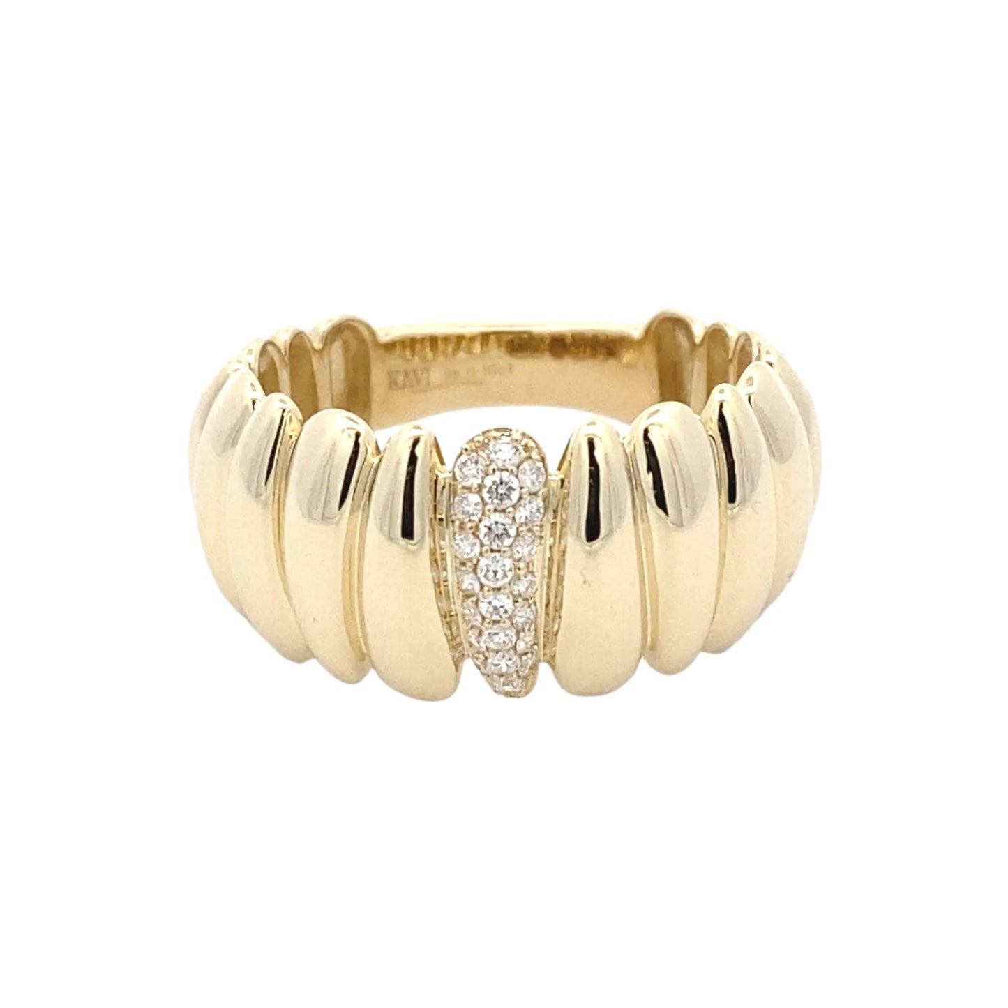 Yellow gold fancy patterned ring with round brilliant cut diamonds