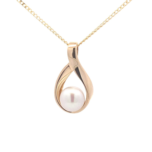 Yellow Gold Teardrop Style Fresh Water Pearl Pendant