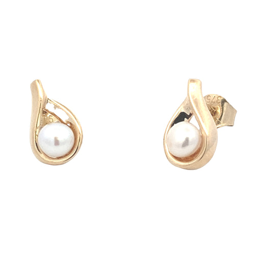 Yellow Gold Teardrop Style Fresh Water Pearl Earrings