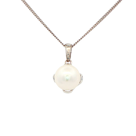 White Gold Pearl Flower Design Pendant Gardiner Brothers