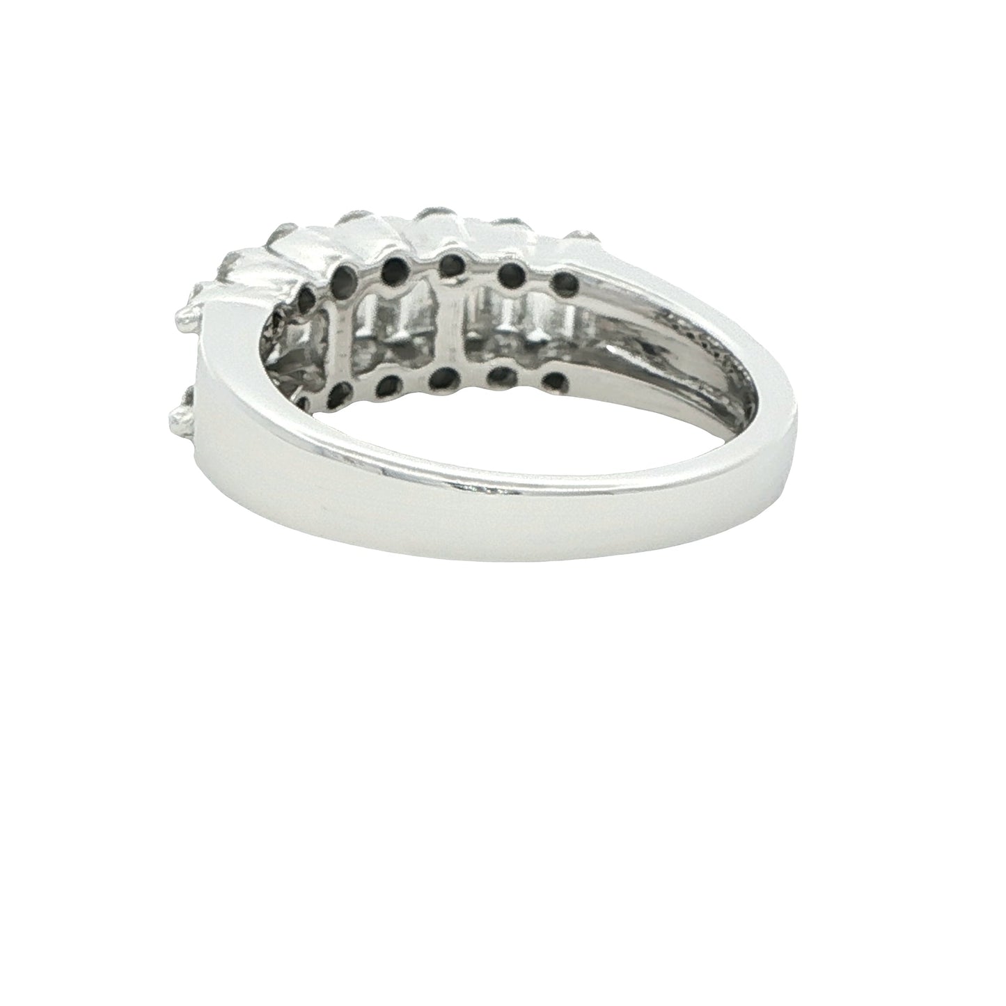 Round Brilliant and Baguette Cut Diamond Ring -1.00cts Gardiner Brothers