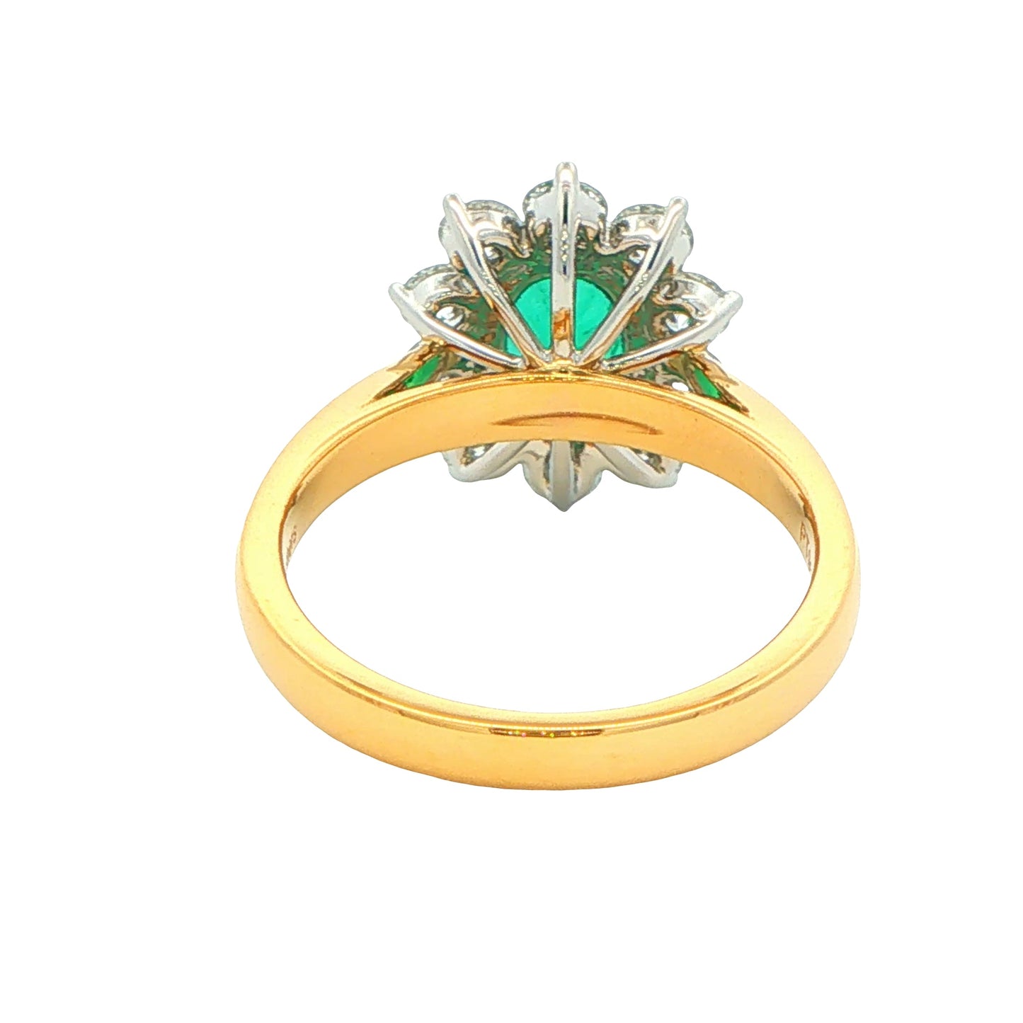 Oval Emerald AND ROUND BRILLIANT CUT DIAMOND CLUSTER STYLE RING