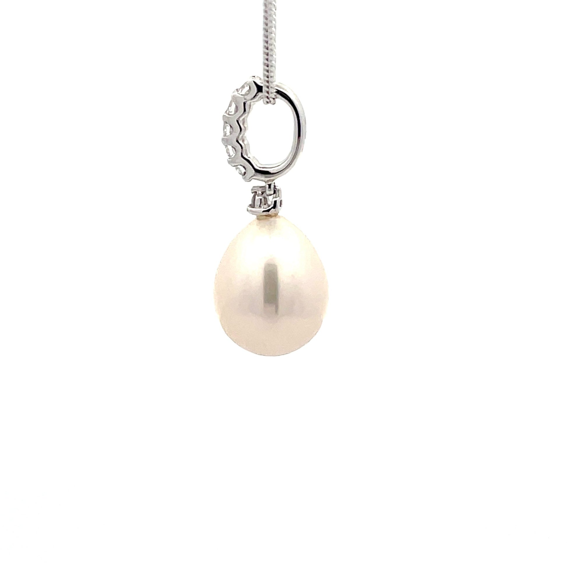 Pearl and Round Brilliant cut diamond drop style pendant  Gardiner Brothers