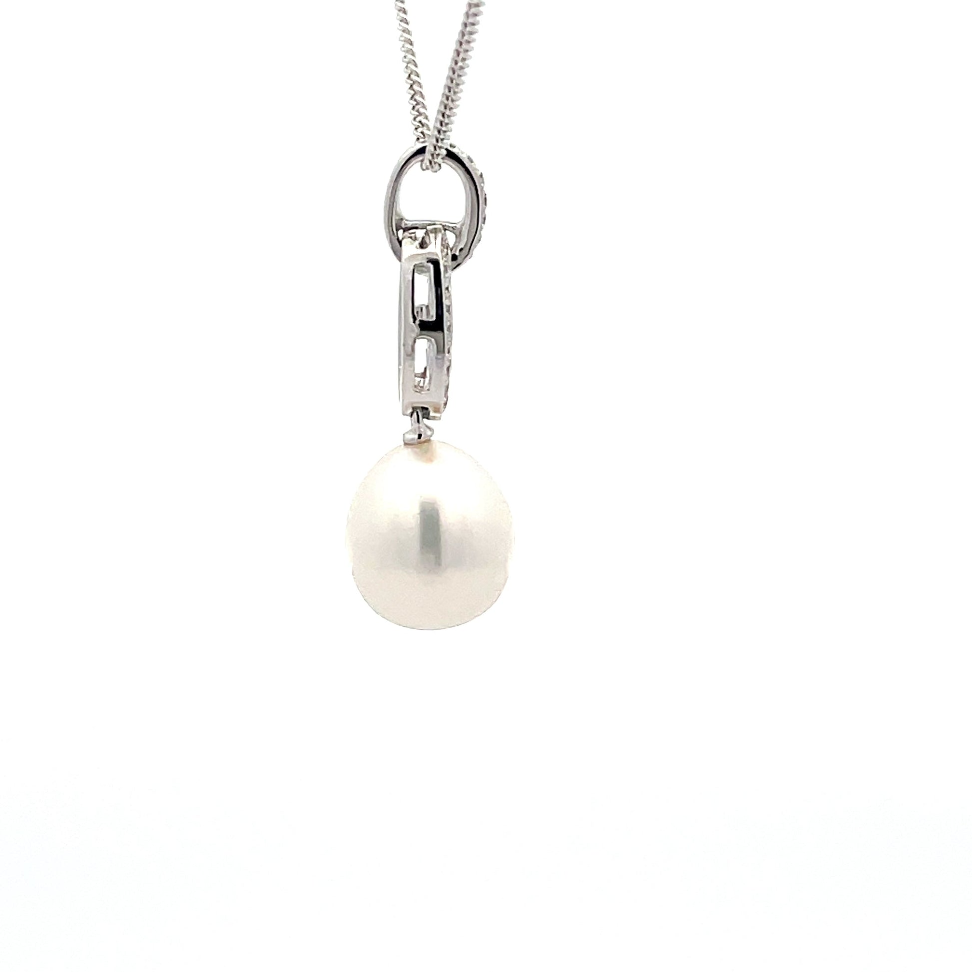 Pearl and Round Brilliant cut diamond drop style pendant  Gardiner Brothers