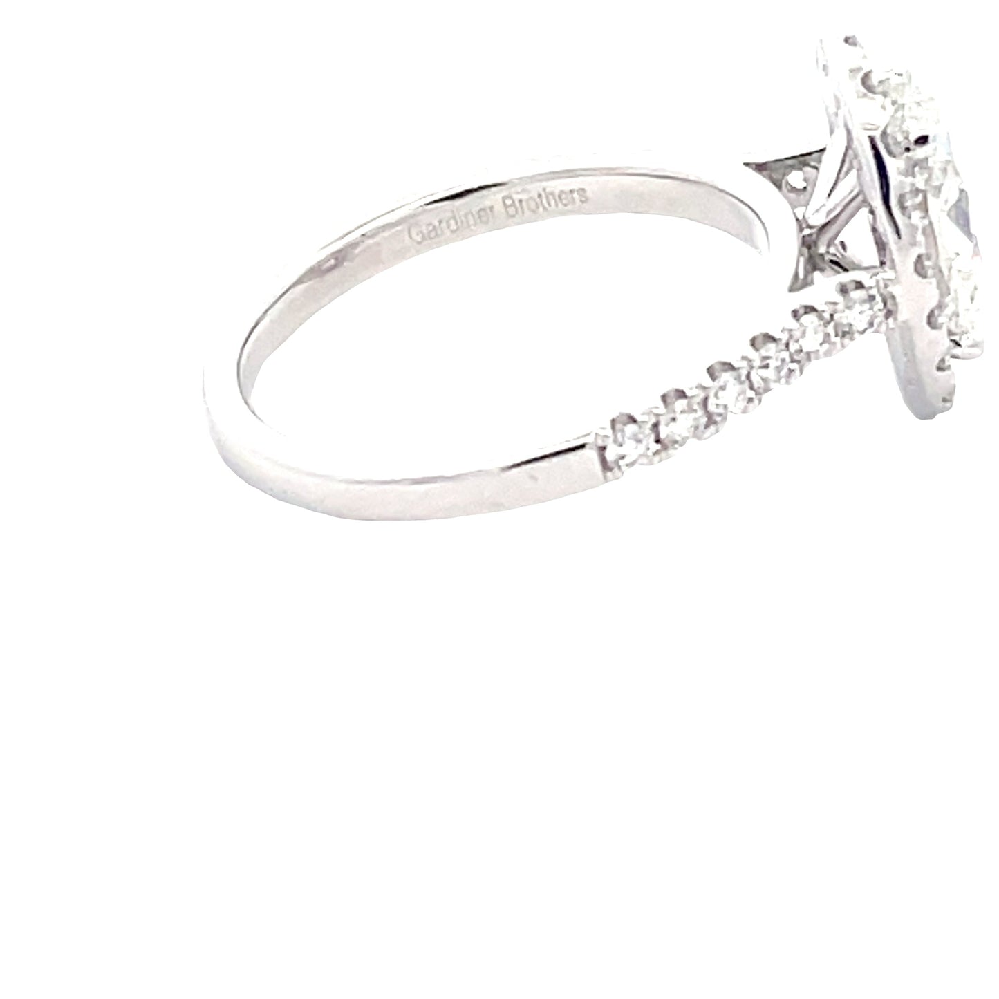 Oval Shaped Diamond Halo Cluster Style Ring - 2.25cts